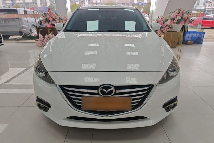 Used Mazda Mazda 3 Axela 2016 Sedan 1.5L Automatic Comfort Model
