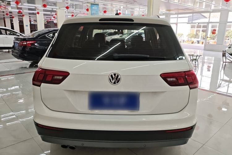 Used Volkswagen Tiguan L 2017 330TSI Automatic Two-Wheel Drive Luxury Edition
