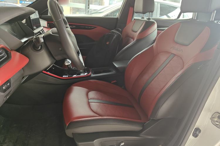 Used Dongfeng Aeolus Yixuan 2022 230T Automatic Adaptive-Beam Knight Edition