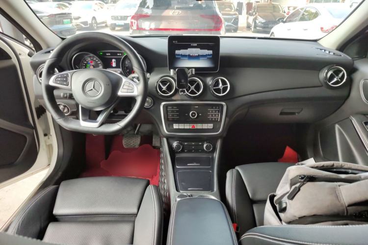 Used Mercedes-Benz GLA 2019 GLA 200 Fashion Model