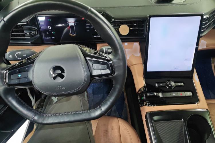 Used Nio ES8 2020 415 km Range 6-Seater Version
