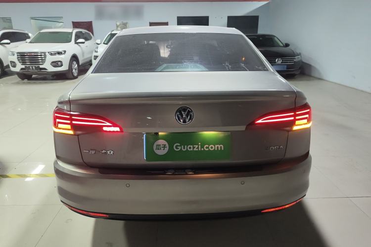 Used Volkswagen Bora 2019 Revised Version 1.5L Automatic Fashionable Style China VI