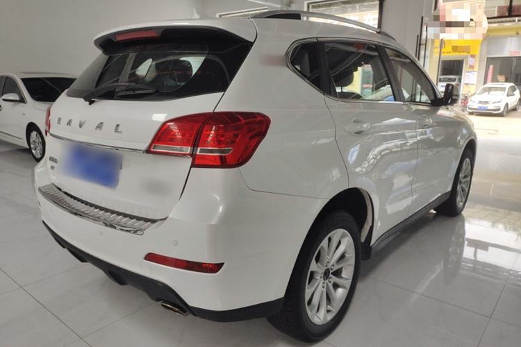 Used Haval H2 2017 Red-Label 1.5T Automatic Two-Wheel Drive Luxury Model
