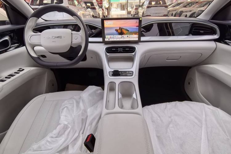 Used  Geome 2025 310km Youth Edition
