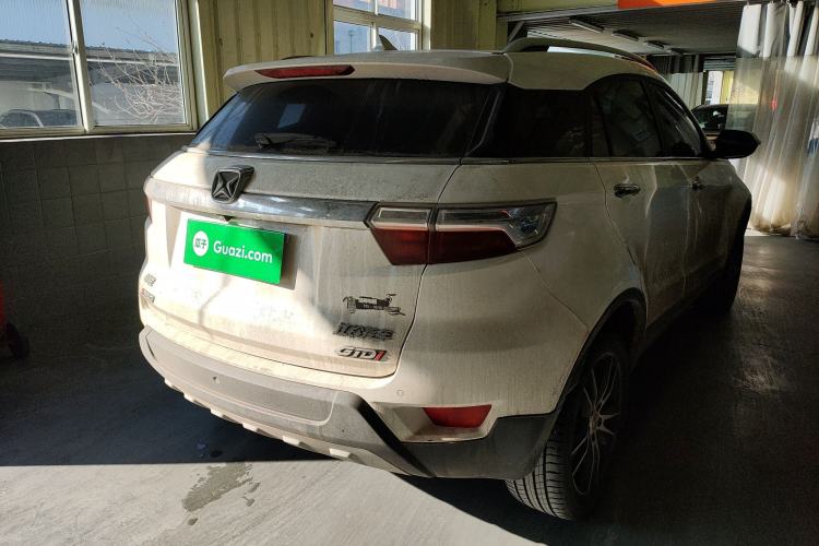 Used JMC Yusheng S330 2016 1.5L GTDi Automatic Two-Wheel Drive Flagship Edition
