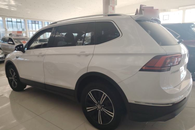 Used Volkswagen Tiguan L 2017 380TSI Automatic All-Wheel-Drive Luxury Edition