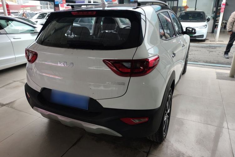 Used Kia kx1 Stonic 2021 1.4L CVT Sunroof Model
