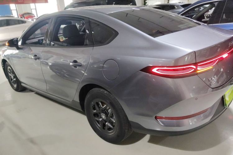 Used BYD Qin PLUS 2025 DM-i Smart Drive 55KM Leading Model