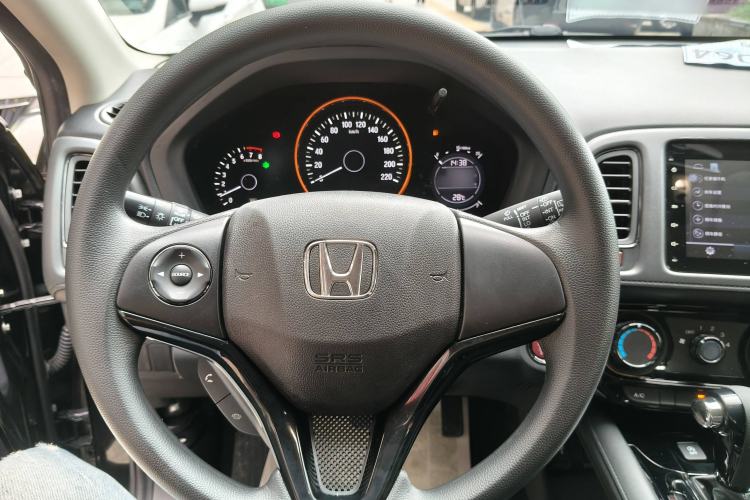 Used Honda Vezel 2017 1.8L CVT Front-Wheel Drive Pioneer Edition
