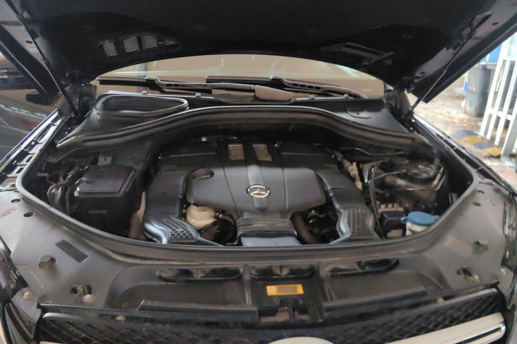 Used Mercedes-Benz GLE 2017 GLE 320 4MATIC Luxury Model
