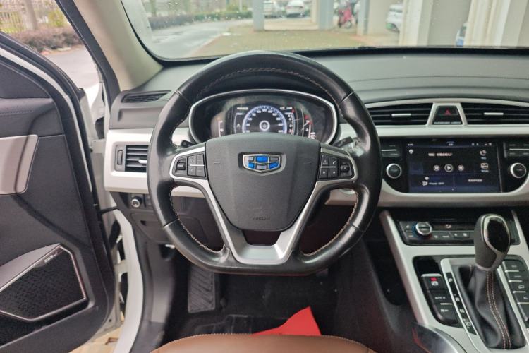 Used Geely Auto Emgrand X7 Sport 2016 1.8TD Automatic ZhiZun Version
