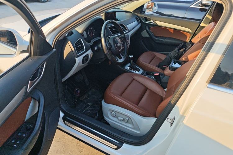 Used Audi Q3 2015 30 TFSI Ambition Edition
