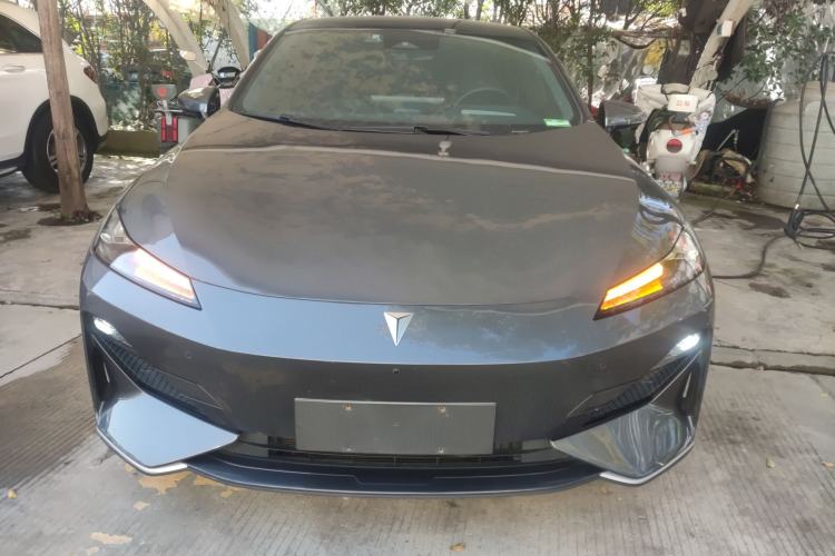 Used  SL03 2023 200Max Range-Extended Version
