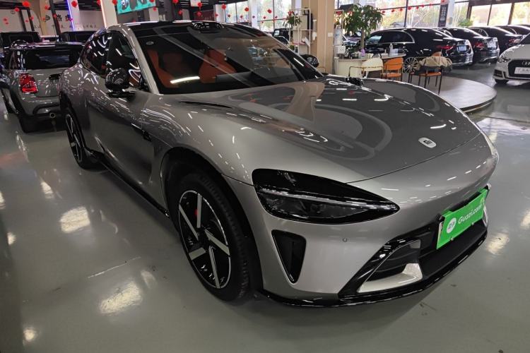 Used  YU7 2025 Ultra-Long Range High-Performance All-Wheel-Drive Max Edition