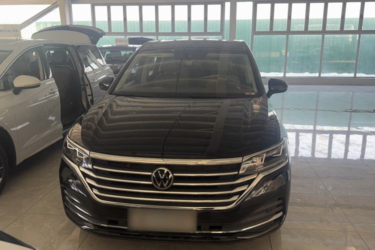 Used Volkswagen Viloran 2023 Facelift 330TSI Luxury Edition
