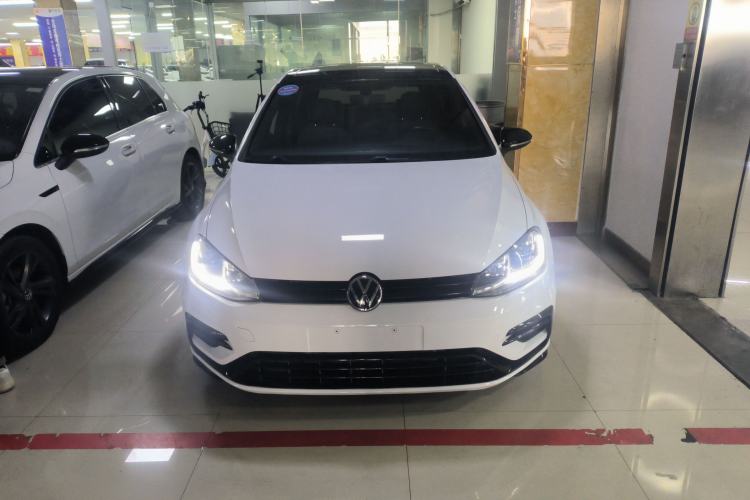 Used Volkswagen Golf 2018 280TSI Automatic R-Line Model
