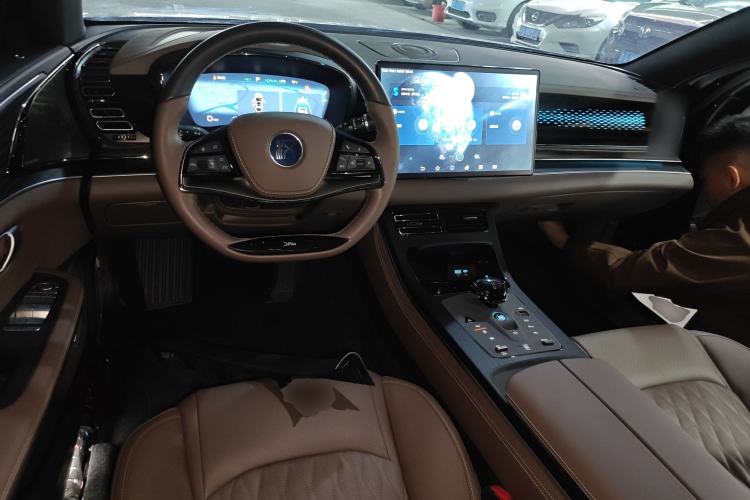 Used BYD Han 2023 DM-i Champion Edition 121KM Prestige Model