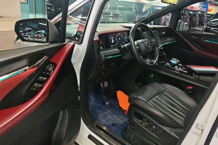 Used GAC Trumpchi M8 2023 Zongshi Series Dual-Motor YuZun Edition
