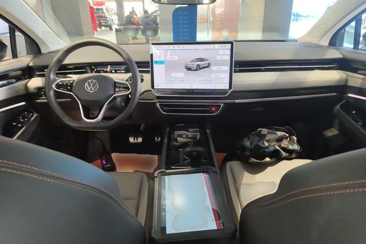 Used Volkswagen ID.7 VIZZION 2024 AIR model