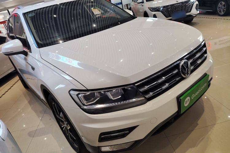Used Volkswagen Tiguan L 2019 330TSI Automatic Two-Wheel Drive Smart Luxury Version China VI Standard
