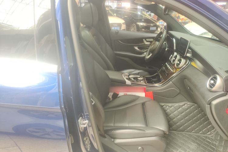 Used Mercedes-Benz GLC 2018 GLC 260 4MATIC Luxury Model