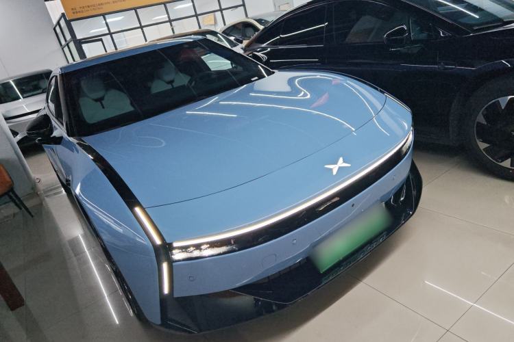 Used XPeng P7 
