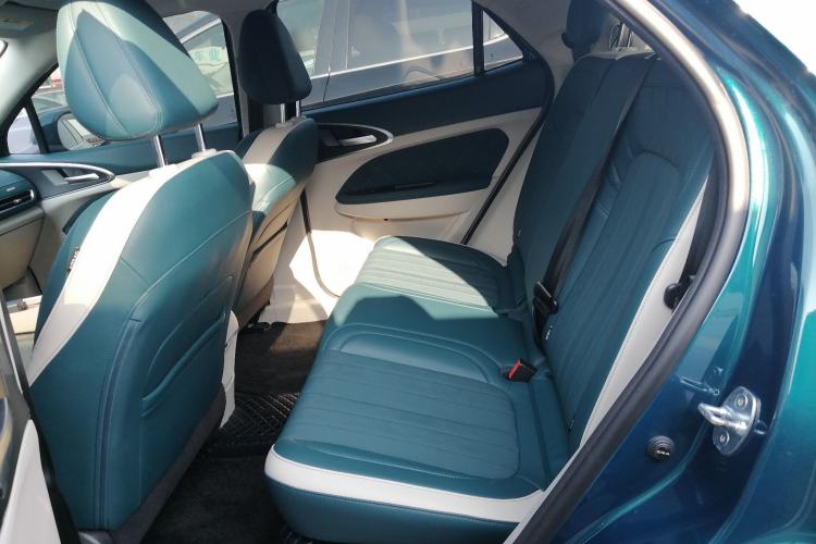 Used ORA Good Cat 2023 401 km Standard Range Comfort Version Lithium Iron Phosphate
