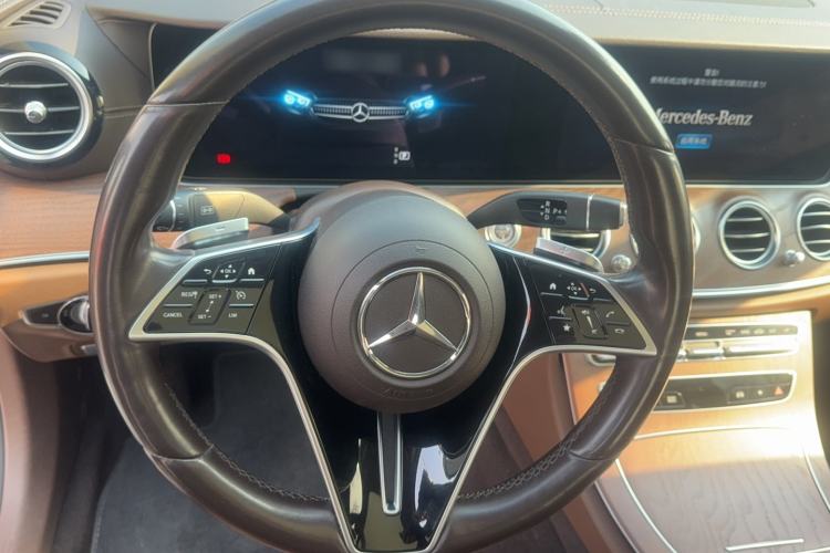 Used Mercedes-Benz E-Class 2022 E 260 L
