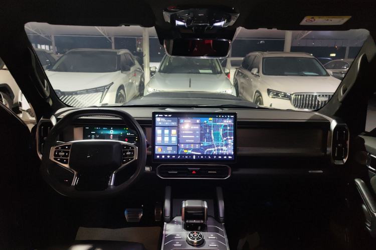 Used JETOUR Traveler 2023 2.0T All-Wheel Drive CrossPRO+