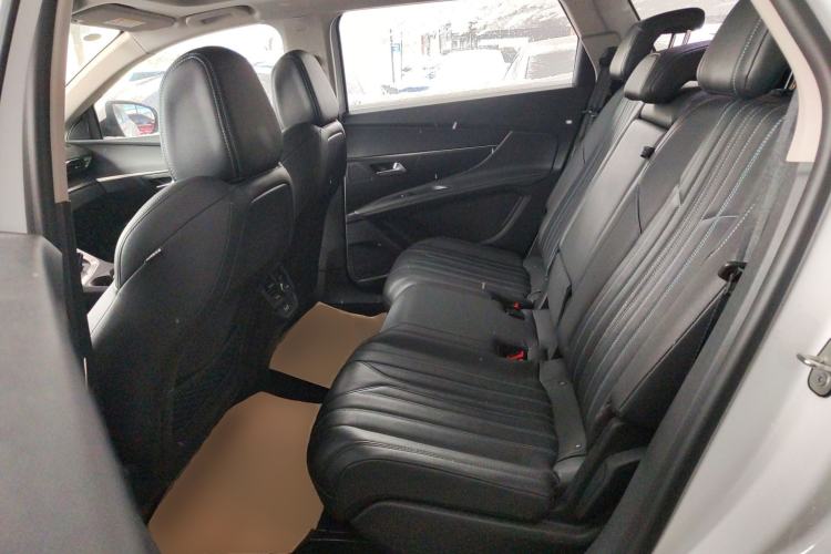 Used Peugeot 5008 2023 400THP Passionate Full-Seat Edition 7 Seats
