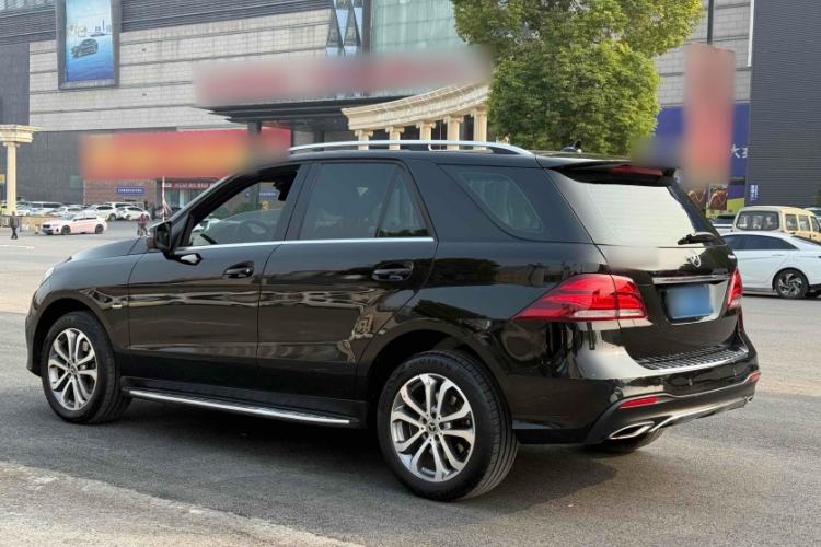 Used Mercedes-Benz GLE 2018 GLE 320 4MATIC Dynamic Edition Collector's Edition
