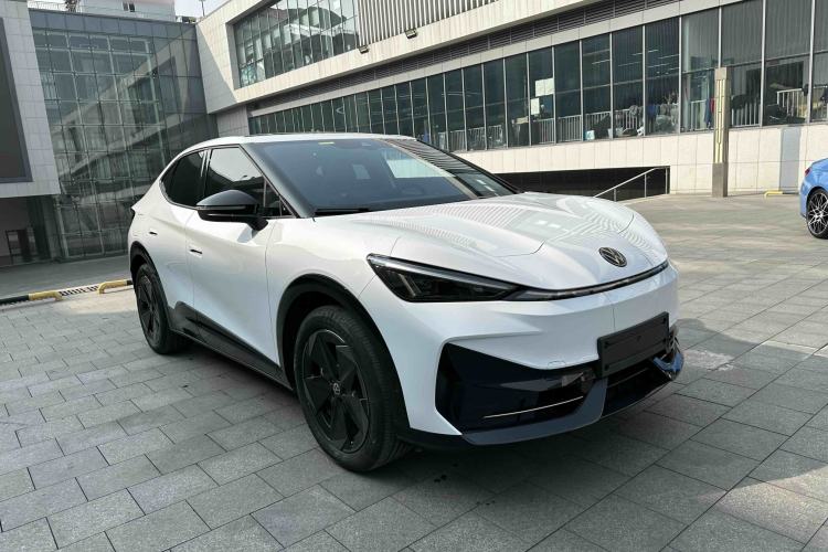 Used Volkswagen ID.UNYX 2024 Pro Long-Range Version