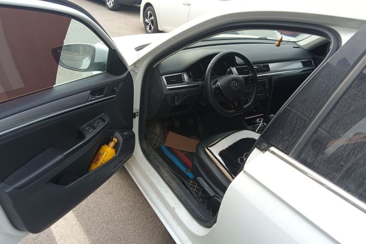 Used Volkswagen Bora 2016 1.6L Manual Comfort Model