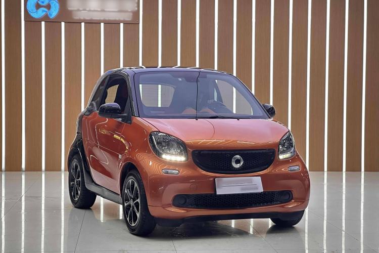 Used  fortwo 2015 1.0L 52 kW Hardtop Passion Edition
