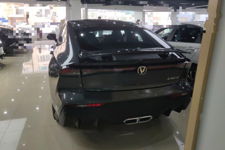 Used Changan UNI-V iDD 2024 Blue Whale Smart Electric iDD 136km Luxury Model