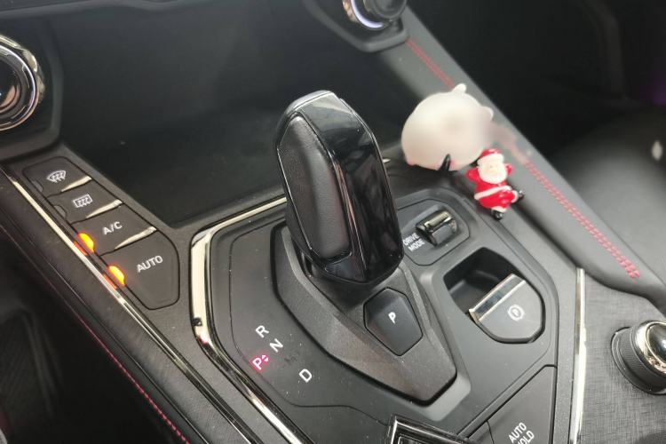 Used Lynk & Co 05 2020 2.0TD Four-Wheel Drive HypeHalo
