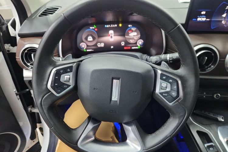 Used Wey VV6 2020 2.0T Two-Wheel Drive Smart Protection+