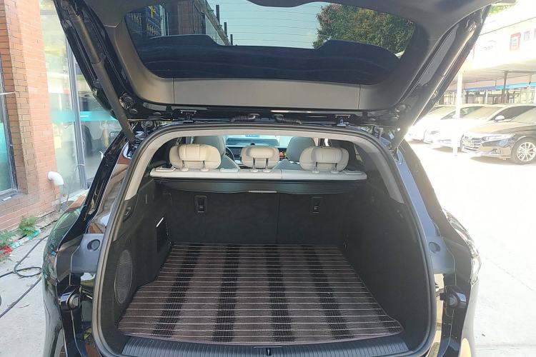 Used VOYAH FREE 2025 318 318 km Rear-Drive Touring Edition
