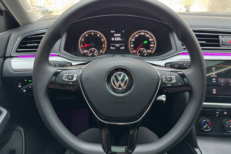 Used Volkswagen Lamando 2021 230TSI DSG Fashion Edition
