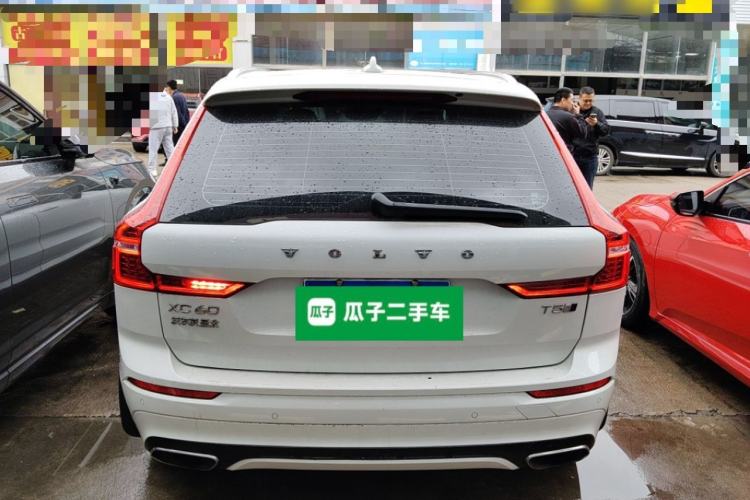 Used Volvo XC60 2018 T5 4x4 Smart & Sporty Edition
