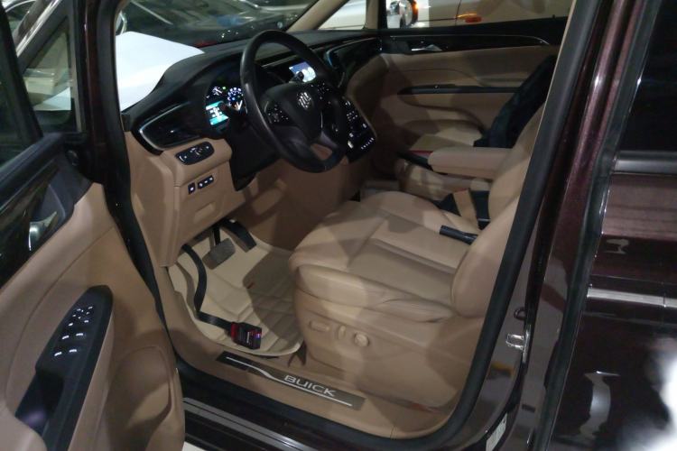 Used Buick GL8 2018 ES 28T Flagship Model China VI Standard
