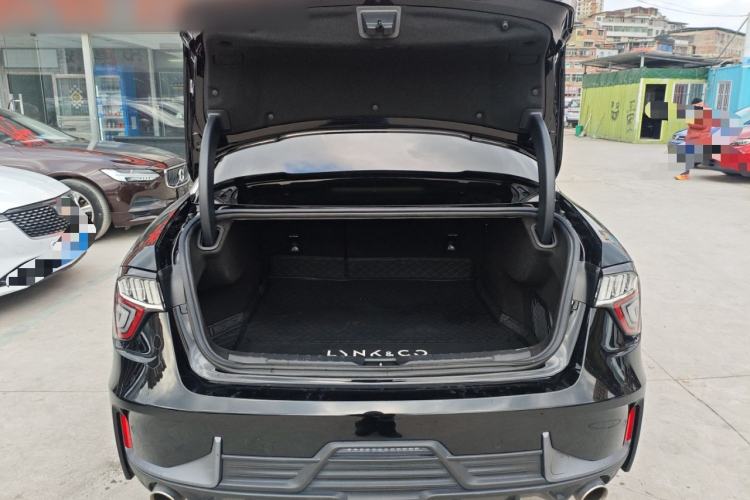 Used Lynk & Co 03 2022 1.5TD DCT JingPro
