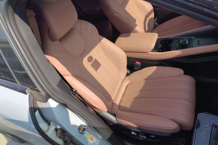 Used BYD Song L EV 2025 Intelligent Driving Version 662 km LiDAR Excellence Edition