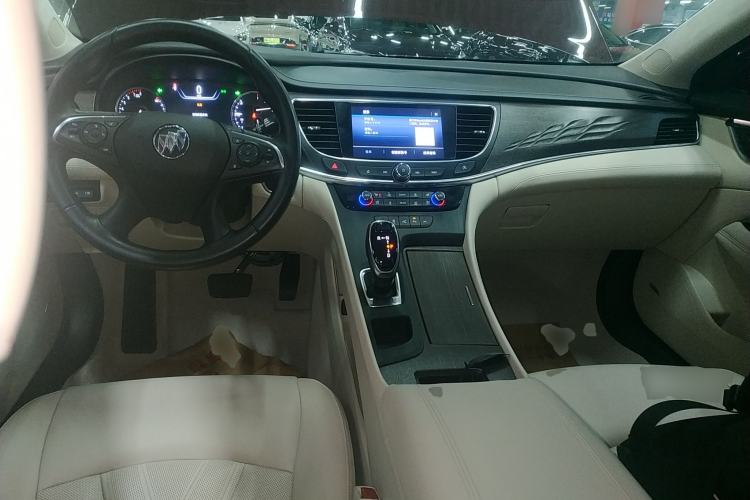 Used Buick LaCrosse 2022 Avenir Flagship Model
