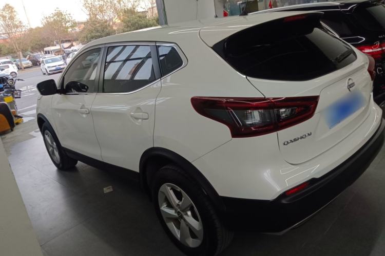 Used Nissan Qashqai 2023 Classic 2.0L CVT XV Comfort Edition
