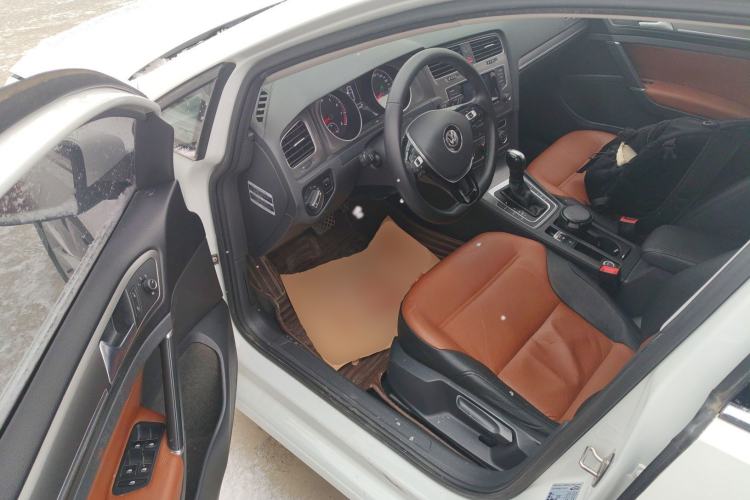 Used Volkswagen Golf 2016 230TSI Automatic Comfort Version