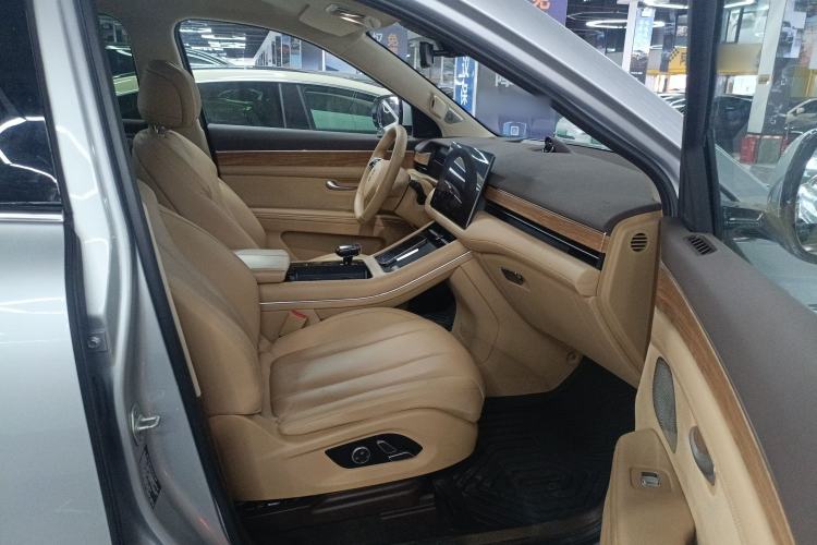 Used Hima AITO M7 2024 1.5T Intelligent Driving 4WD Ultra Version 6 Seats