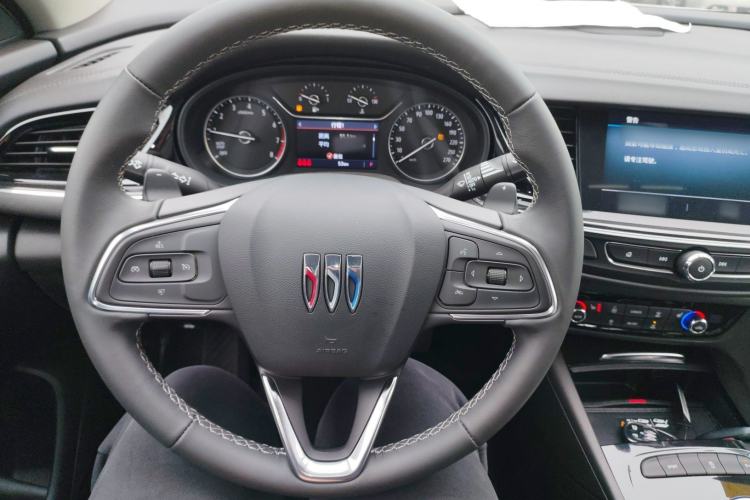 Used Buick Regal 2024 25T Deluxe Edition
