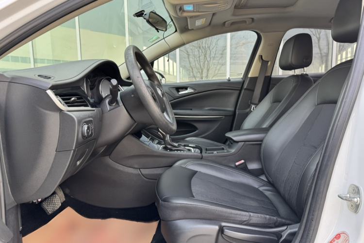 Used Buick Verano 2015 Sedan 20T Dual-Clutch Leading Model
