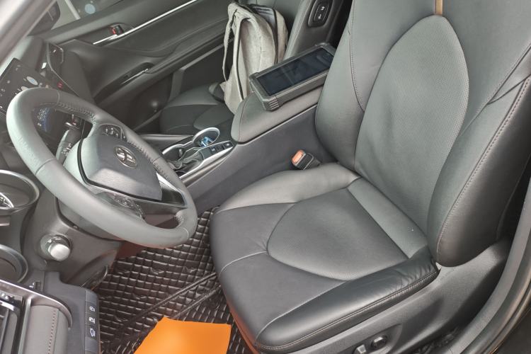 Used Toyota Camry 2021 2.0G Luxury Edition